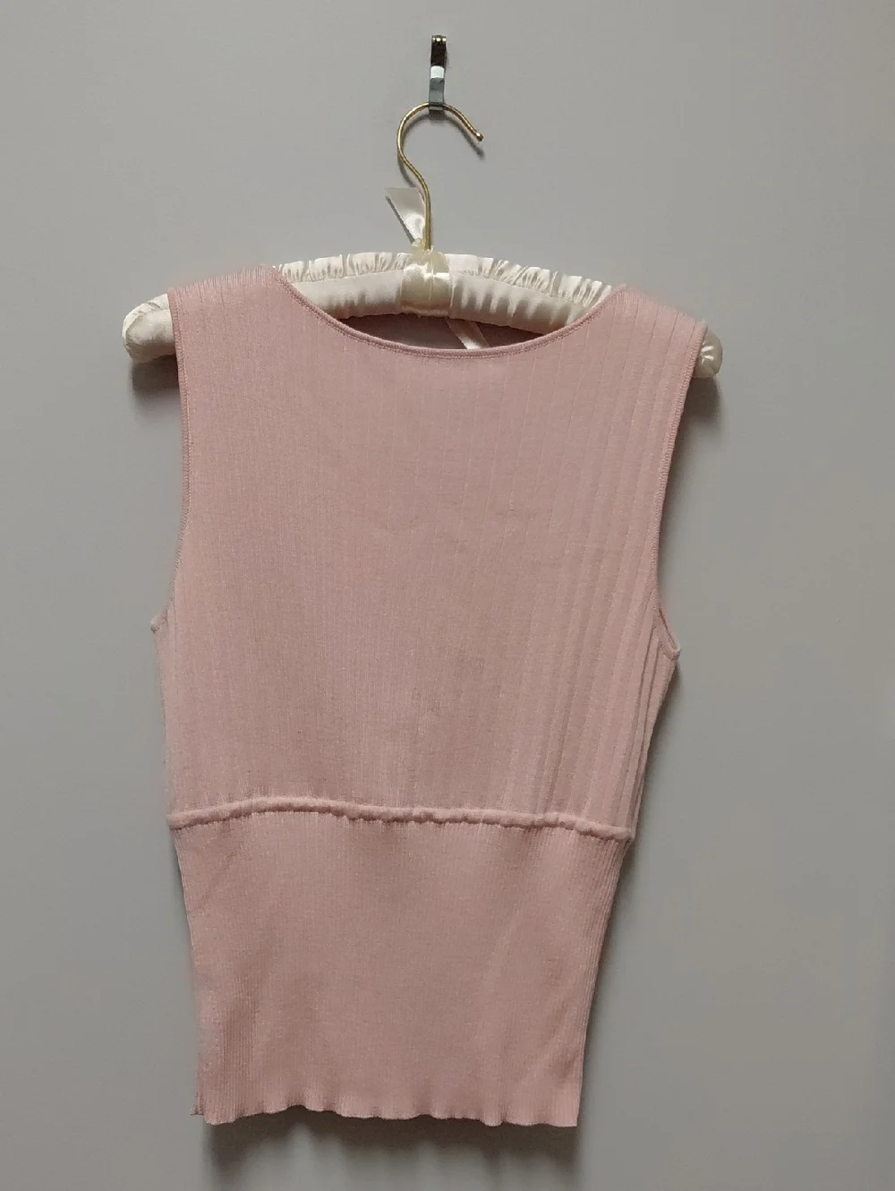 Escada Pink Drawstring Ribbed Tank Top, Size 8 - Picture 2 of 4